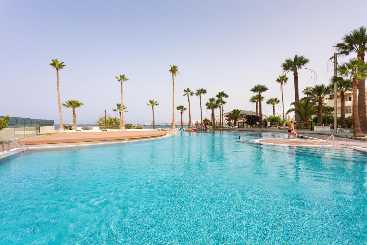 Soleado Apartamento Vistas Al Mar Los Cristianos Los Cristianos  Esterno foto